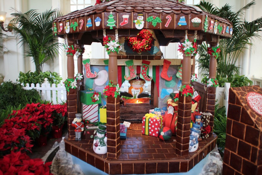 Disney's Boardwalk Gingerbread House Hidden Mickeys CMS Bot