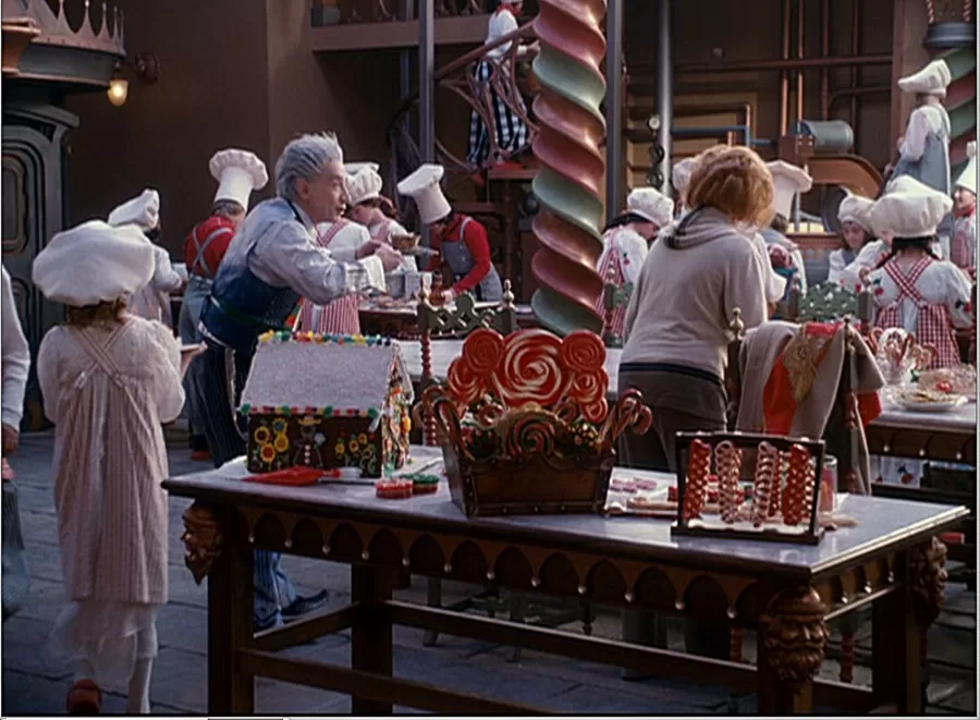 Santa Clause 3 Hidden Mickey