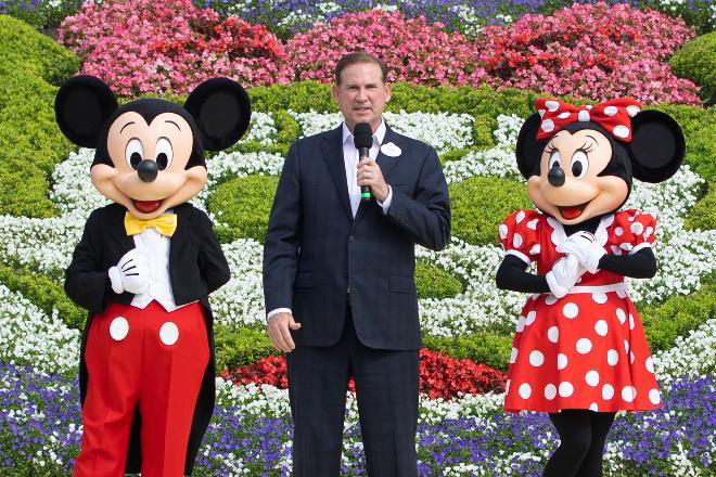 Shanghai Disneyland Reopens its Gates Find Mickeys