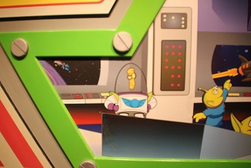 Buzz Lightyear's Space Ranger Spin Hidden Stitch Spaceship Find Mickeys