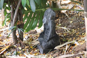 Hidden Menehune Between Lobby and Parking Area Find Mickeys