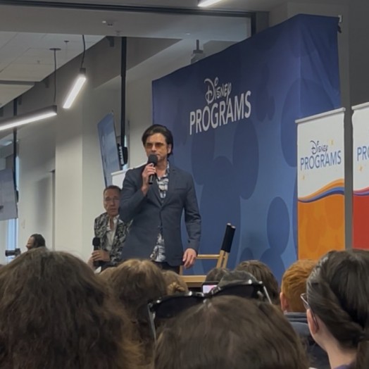 Hidden Mickey: John Stamos Inspires Disney College Program Participants at Flamingo Crossings