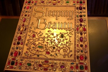 Sleeping Beauty Book Hidden Mickey Find Mickeys