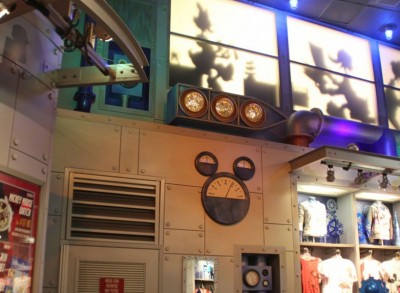 Mouse Gear Hidden Mickey